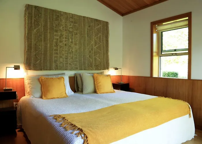 Casa De Outeiro Дом отдыха Кабесейраш-ди-Башту